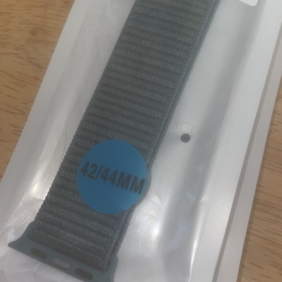 Pine Green Sport Loop Band for Apple iWatch - Picture 5 of 5